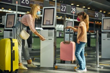 Quais são os benefícios de usar um quiosque de autoatendimento no aeroporto Quais são os benefícios de usar um quiosque de autoatendimento no aeroporto